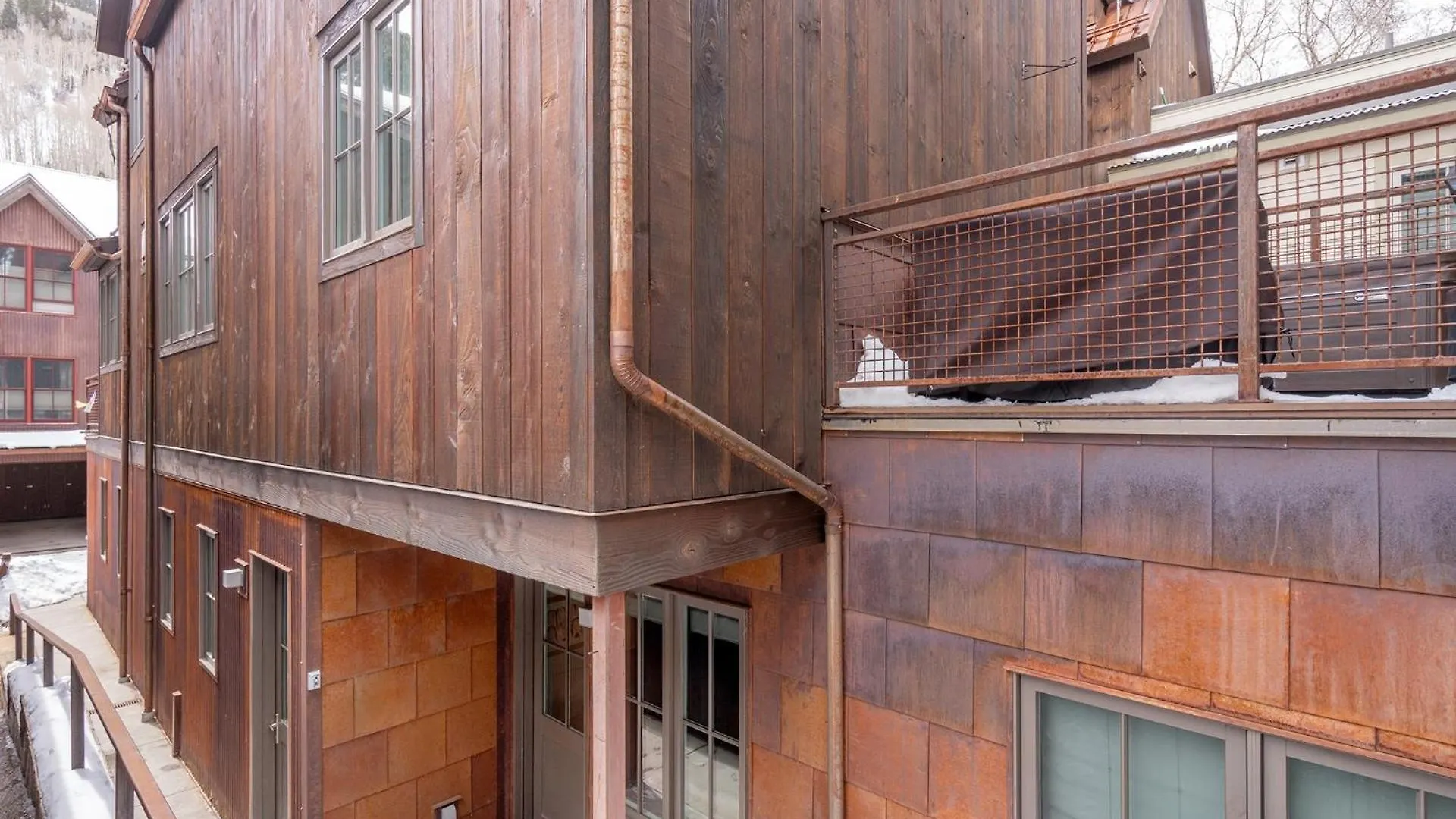 330 W Pacific B Townhouse テルユライド