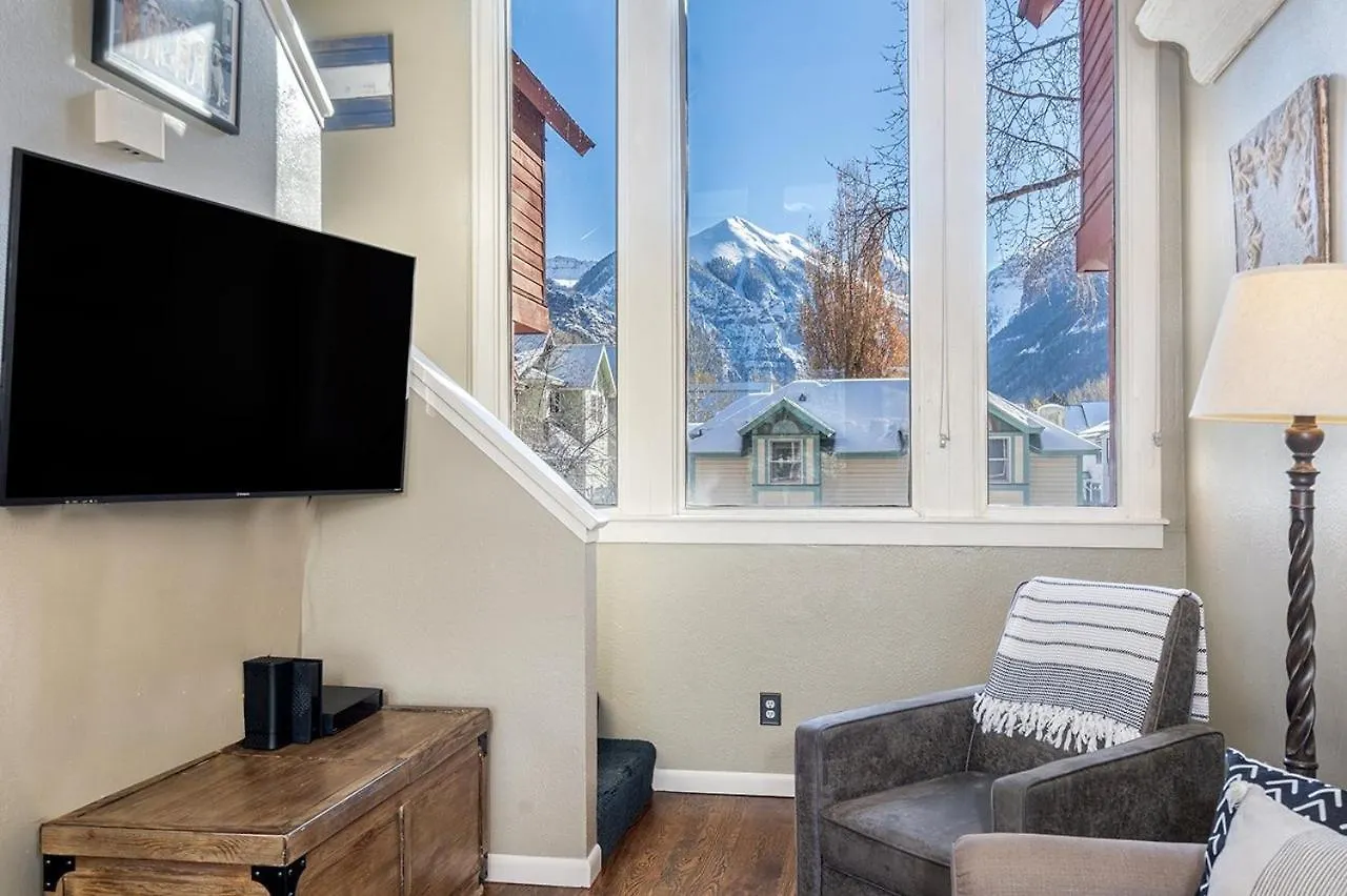 Snowy Peak Views From Living Room, 2 Parking Spaces, Walk To * Telluride
