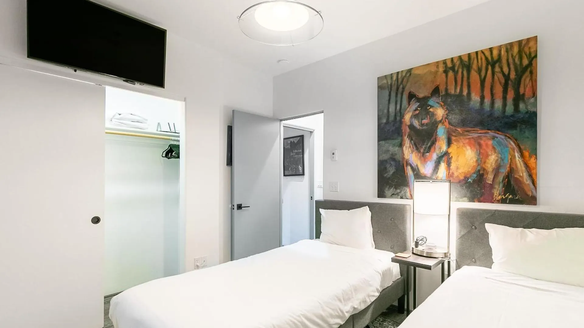 Holiday home New San Juan 303 By Avantstay Modern Penthouse W Deck Overlooking Main Street *