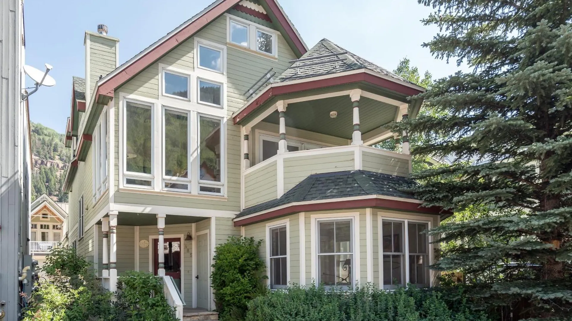 Legacy House By Avantstay Beautiful 4bdr In Great Location W Hot Tub