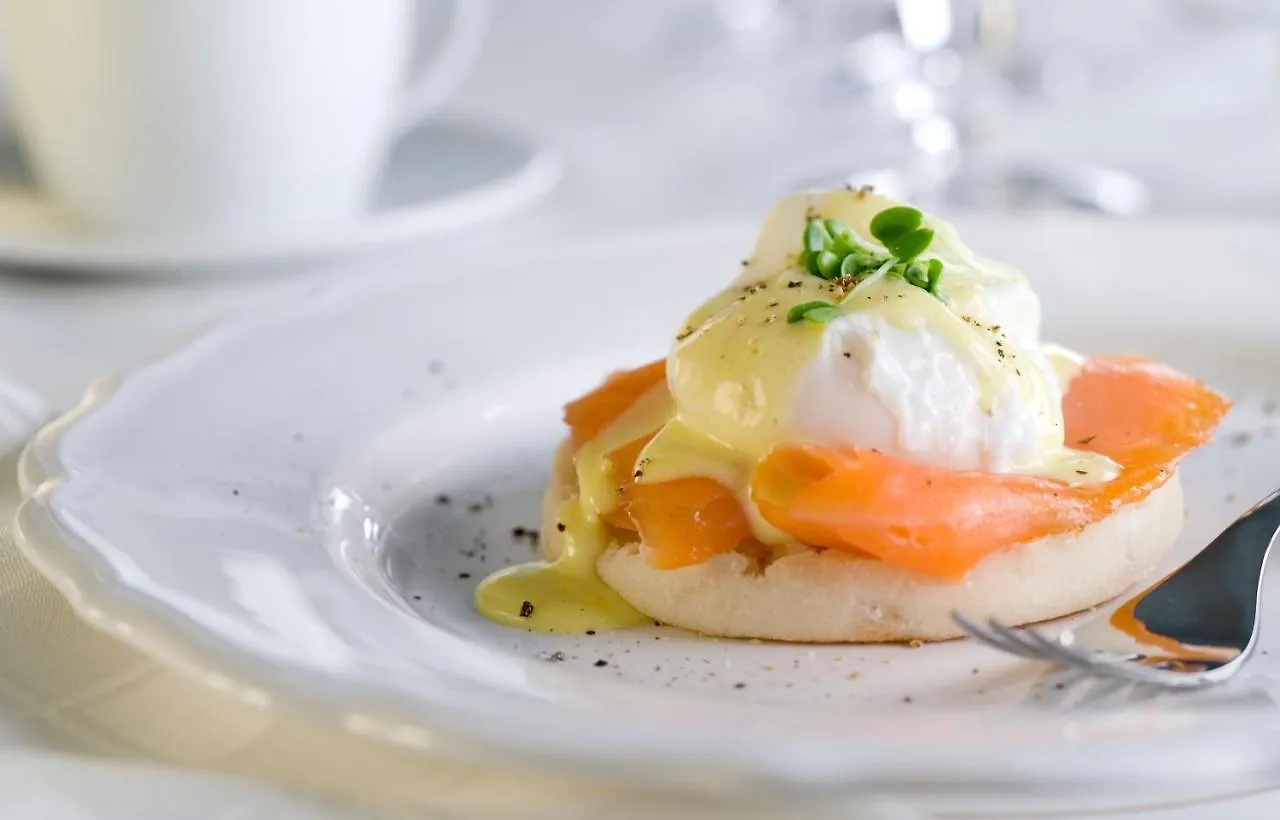 Hotel Madeline And Residences, Collection 4*